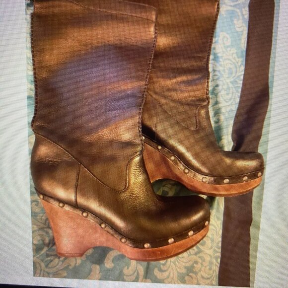 Ugg Boots Size 7 Black Leather - Picture 14 of 15